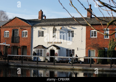 The Swan pub at Fradley Junction in the Midlands. Stock Photo