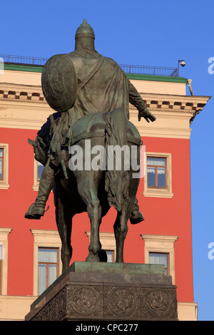 Equestrian statue of Moscow's founder Yuri Dolgoruky outside the municipality building in Moscow, Russia Stock Photo