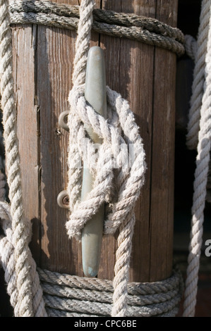 rope ropes knot knot tied up tying tight Stock Photo
