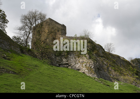 Cave dale at Castleton in Derbyshire England, with Peveril Castle Stock Photo