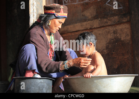 Nepali mother with child - Nepal Stock Photo