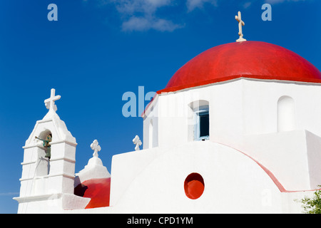 Red domed church in Mykonos Town, Island of Mykonos, Cyclades, Greek Islands, Greece, Europe Stock Photo