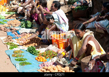 Mali tribeswomen selling vegetables at weekly market, Rayagader, Orissa, India, Asia Stock Photo