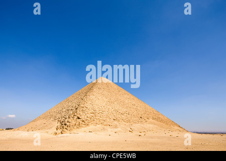 The Red Pyramid at Dahshur, UNESCO World Heritage Site, Egypt, North Africa, Africa Stock Photo