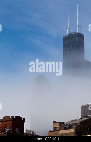 Willis Tower (form Sears Tower), 108 story building in Chicago loop, Illinois Stock Photo