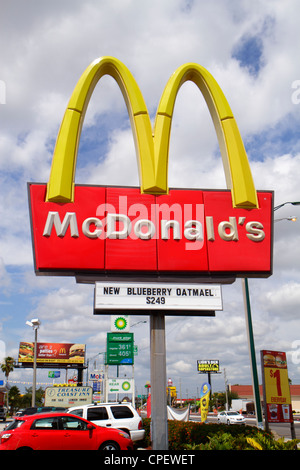 Fort Ft. Pierce Florida,signs,advertise,McDonalds,fast food,franchise,restaurant restaurants food dining eating out cafe cafes bistro,golden arches,vi Stock Photo