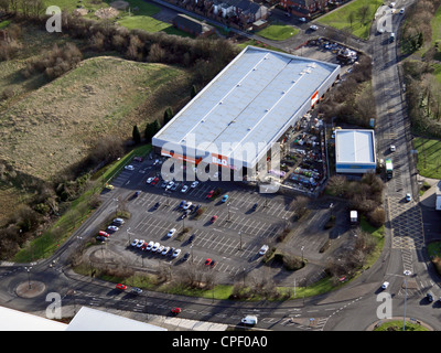 aerial view of B&Q at Byker, Newcastle Stock Photo