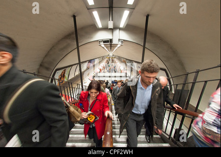 Rush hour at Clapham Common underground station, London, England, UK Stock Photo