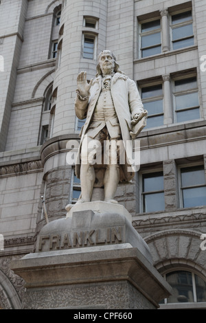 Statue of Benjamin Franklin outside the Old Post Office in Washington, D.C. Stock Photo