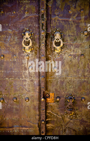 An unusual metal covered door in Sidi Bou Said, Tunisia Stock Photo