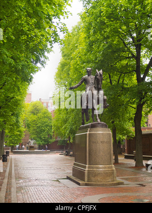 Paul Revere statue in the North End of Boston Stock Photo