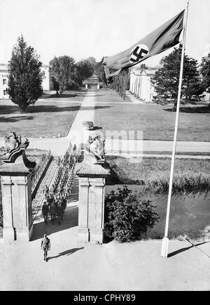 Hitler Youth members return to the NS educational institution Napola in Castle Reisen, 1941 Stock Photo