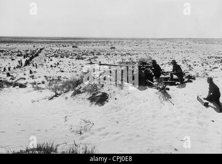 German anti-tank gun in Africa, 1941 Stock Photo