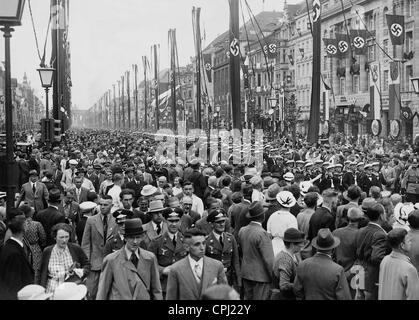 Masses of people in Berlin during the Olympic Games of 1936 Stock Photo