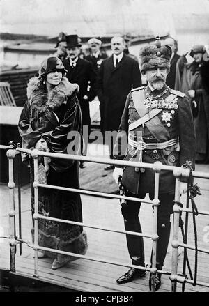King Ferdinand I of Romania and Queen Maria Stock Photo