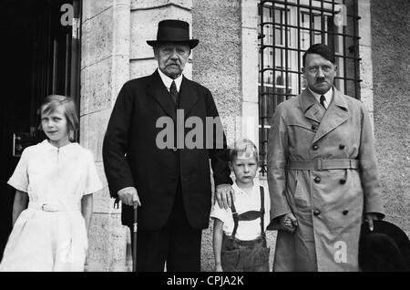 Paul von Hindenburg and Adolf Hitler, 1933 Stock Photo