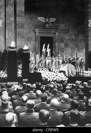 Heinrich Himmler at the state funeral for Reinhard Heydrich, 1942 Stock Photo