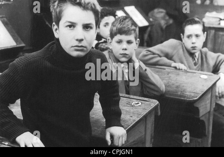 THE 400 BLOWS (QUATRE CENT COUPS) 1959 French film directed by Francois Truffaut with  Jean-Pierre Leaud at left as Antoine Stock Photo