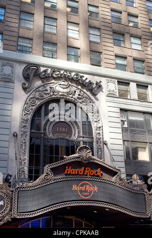 The original Paramount Theater in Times Square, New York City, now the site of a Hard Rock Cafe Stock Photo