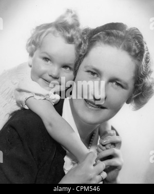 Emmy and Edda Goering, 1940 Stock Photo