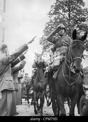 Sudeten-Germans Greet German Soldiers, 1938 Stock Photo: 48379375 - Alamy