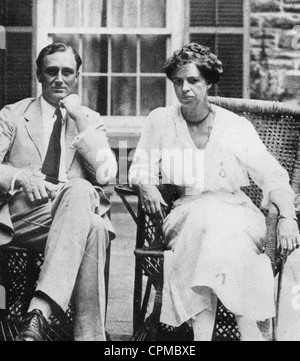 Franklin D. Roosevelt and Eleanor Roosevelt Stock Photo - Alamy