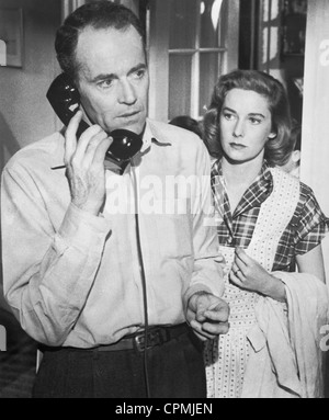 The Wrong Man  Year: 1956  USA Director: Alfred Hitchcock Henry Fonda, Vera Miles Stock Photo