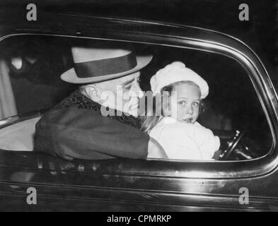 Franklin Delano Roosevelt with his granddaughter, Kate, 1936 Stock Photo