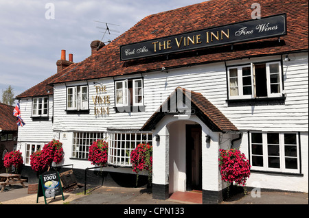 4002. The Vine Inn, Goudhurst, Kent, UK Stock Photo