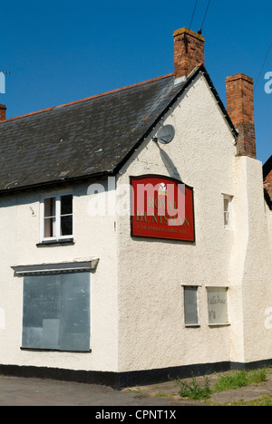 Royal Huntsman public house Wiliton Somerset Uk. Quantocks. Village pub closed down out of business. 2012, 2000s HOMER SYKES Stock Photo