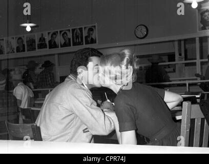 JAMES DARREN with wife Evy Norlund.Supplied by   Photos inc.(Credit Image: Â© Supplied By Globe Photos Inc/Globe Photos/ZUMAPRESS.com) Stock Photo