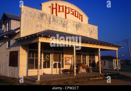 Hopson cotton plantation farm building, part of the Shack Up Inn bed and breakfast, near Clarksdale, Mississippi, USA Stock Photo