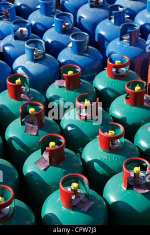 CALOR GAS BOTTLES IN A DEPOT IN TOWER HAMLETS LONDON ENGLAND,UK Stock Photo