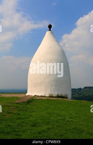 White Nancy on the ridge of the Saddle of Kerridge, Bollington, Cheshire, England, UK. Stock Photo