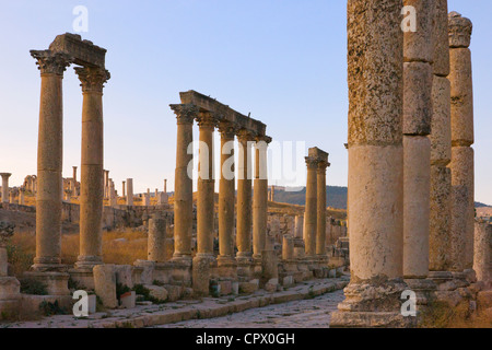 Column street in ancient Jerash ruins, Amman, Jordan Stock Photo