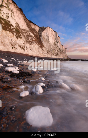 the White Cliffs of Dover at dawn, St Margaret's Bay, Kent, England Stock Photo