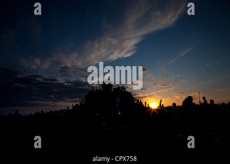Diamond Jubilee celebrations and lighting of the Jubilee Beacon on top of Moel Famau, Wales Stock Photo