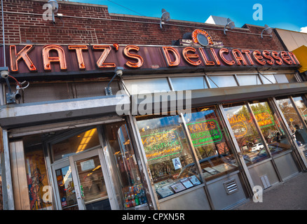 Katz's deli in New York City. Made famous in the film When Harry Met Sally Stock Photo