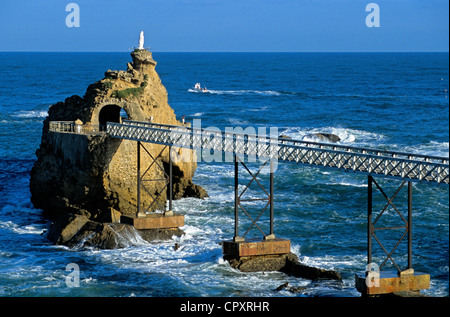 France, Pyrenees Atlantiques, Biarritz, the Rock of the Virgin, former docking point of the Napoleon III vessel Stock Photo
