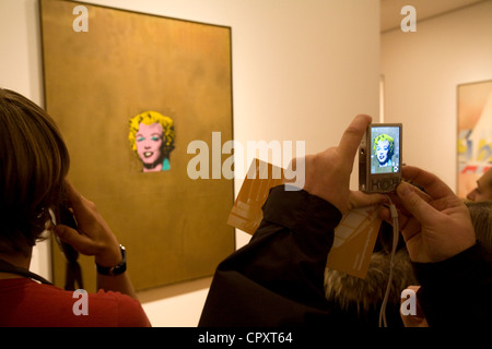 United States, New York City, Manhattan, Midtown, MOMA, Museum of Modern Art, Andy Warhol, Gold Marilyn Monroe, 1962 Stock Photo