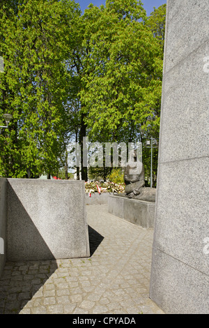Memorial to 22,000 Polish officers massacred at Katyn by Russia's NKVD during World War 2, in Wroclaw (Breslau), Poland. Stock Photo