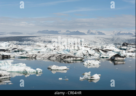 Ice, drifting icebergs in the glacial lake, Joekulsárlón Lagoon, Vatnajoekull Glacier, Iceland, Scandinavia, Northern Europe Stock Photo