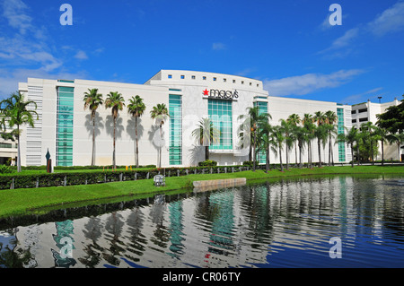 Miami Florida Aventura Mall Macy&#39;s department store interior display Stock Photo: 129132566 - Alamy