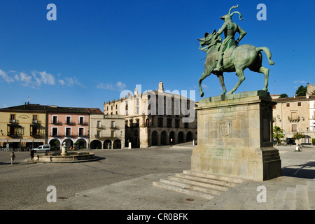 Plaza Mayor city square with Francisco Pizarro monument, Trujillo, Extremadura, Spain, Europe Stock Photo