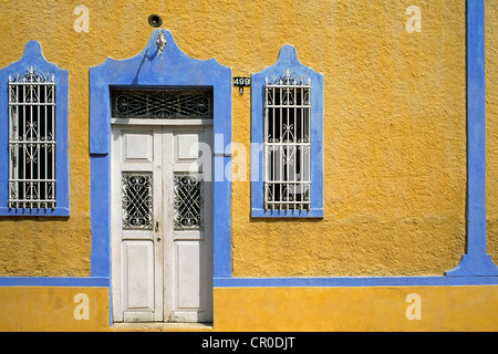 Mexico, Yucatan State, Merida, historical center, colored facade of a house Stock Photo