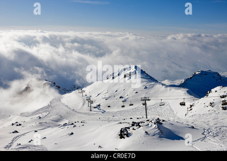 France, Savoie, Les Menuires, Mont de la Chambre chair lift from the Mont de la Chambre 2850m Stock Photo