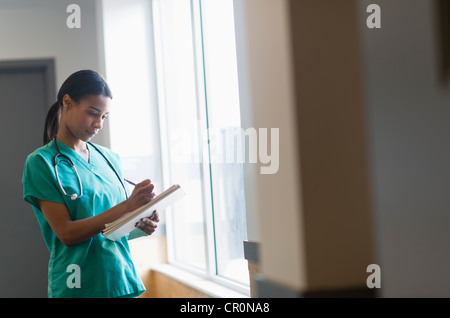 USA, New Jersey, Jersey City, Female nurse in hospital Stock Photo