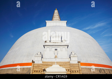 Ruvanvelisaya Dagoba, Anuradhapura, (UNESCO World Heritage Site), North Central Province, Sri Lanka Stock Photo