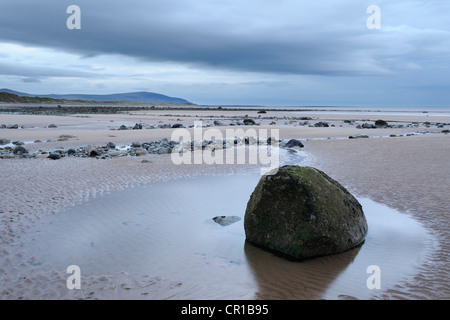 Dramatic view of Seascale beach at low tide. Seascale, Cumbria, UK. Stock Photo