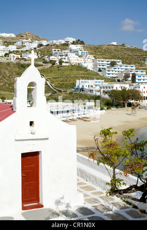 Greece, Cyclades, Mykonos Island, Agios Stefanos, Orthodox Chapel on the seashore Stock Photo